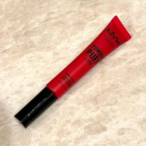 NYX Professional Makeup Powder Puff Lippie Group Love